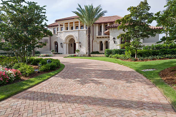 Best Brick Driveway Pavers  in Alvarado, TX